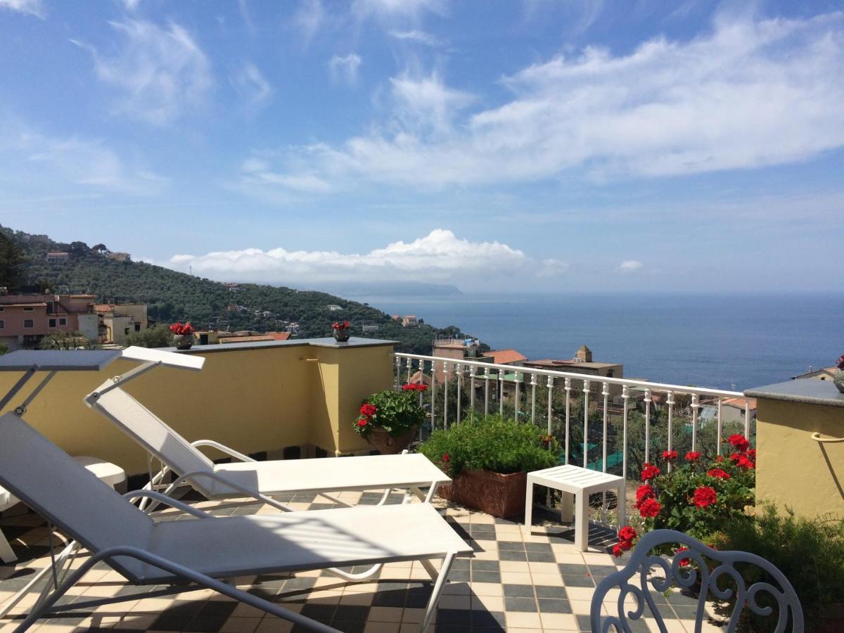 Bed and Breakfast Relais Il Pennino Massa Lubrense Zimmer foto