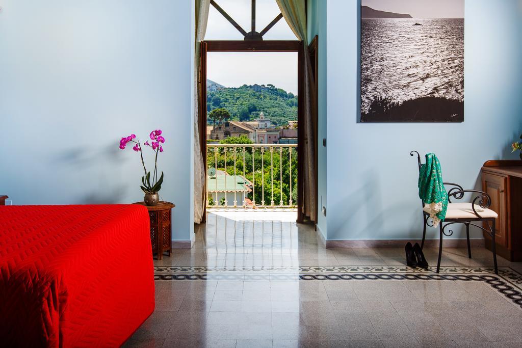 Bed and Breakfast Relais Il Pennino Massa Lubrense Exterior foto