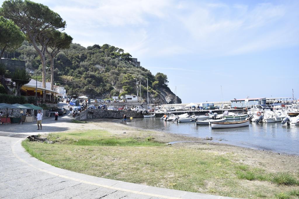 Bed and Breakfast Relais Il Pennino Massa Lubrense Exterior foto